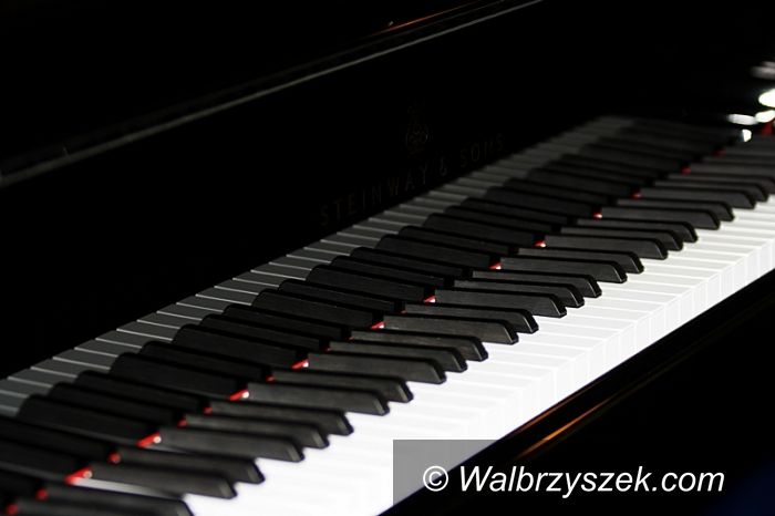 Wałbrzych: Nowy fortepian w Filharmonii Sudeckiej