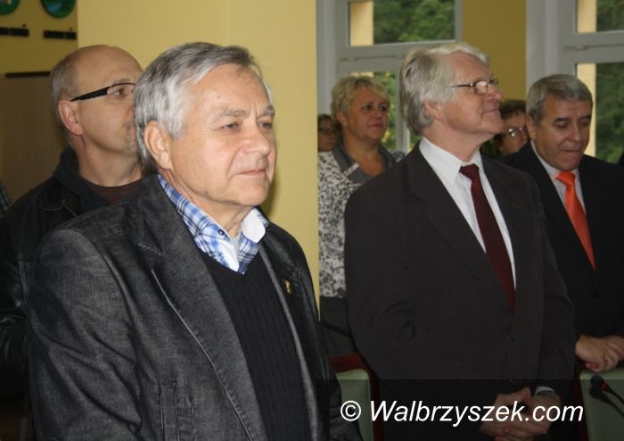 Wałbrzych/powiat wałbrzyski: Jerzy Siatkowski zasłużony dla powiatu