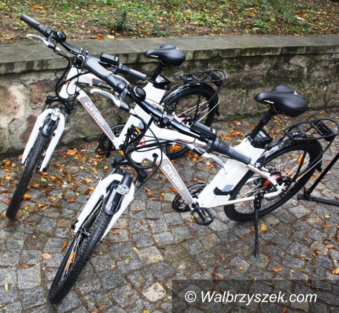 Wałbrzych: Dwa nowe rowery elektryczne dla strażników miejskich
