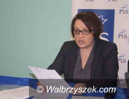 Wałbrzych: Anna Zalewska interweniuje w sprawie linii nr 30