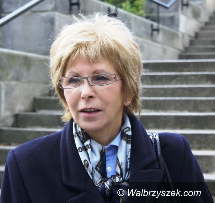 Wałbrzych: Posłanka Halina Szymiec–Raczyńska „za” referendum