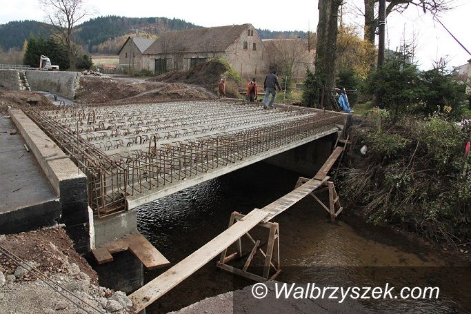 REGION, Czarny Bór: Naprawiają most w Czarnym Borze