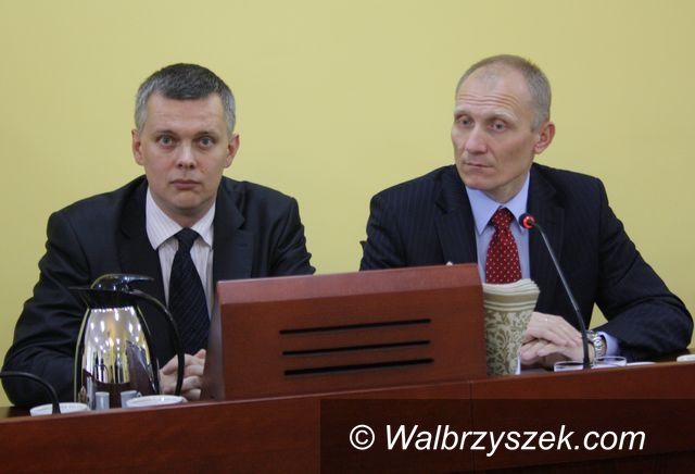 Kraj: Wałbrzyski Minister wydał oświadczenie w sprawie rezygnacji wiceministra MON Waldemara Skrzypczaka