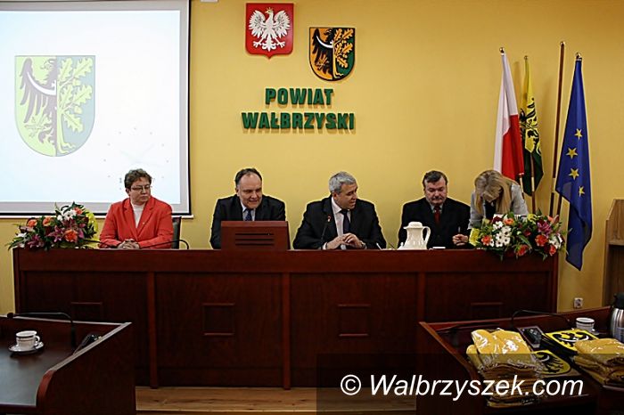 Wałbrzych: Nowe symbole Dolnego Śląska