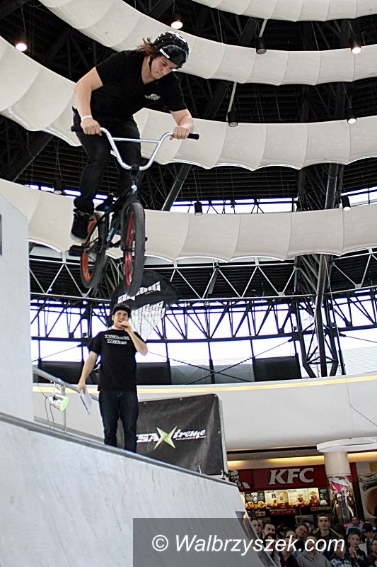 Wałbrzych: Freestyle BMX i Skateboarding w Galerii Victoria