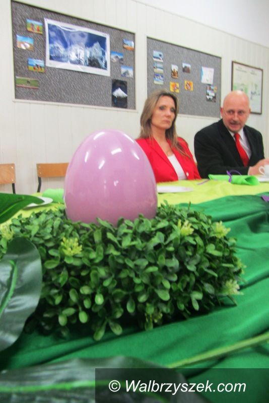 REGION, Szczawno Zdrój: Kiermasz Wielkanocny w Ceramiku