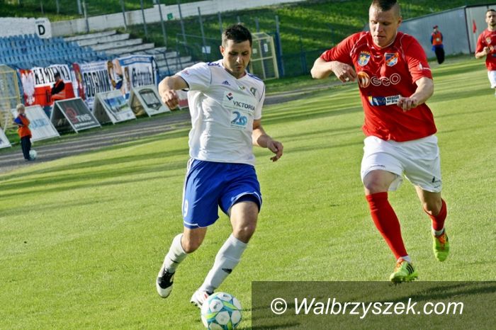 Wałbrzych: II liga piłkarska: Michalak uratował punkt