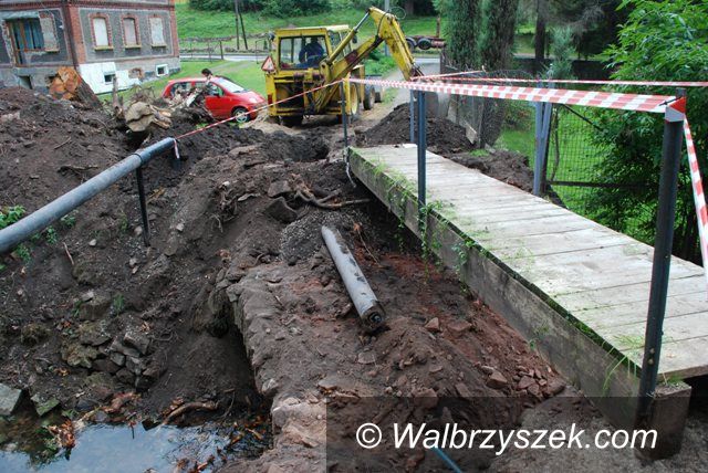 Głuszyca: Rozpoczęto odbudowę kolejnego mostu w Głuszycy Górnej