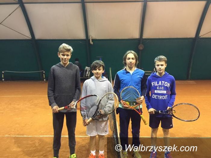 Szczawno Zdrój: Młodzi tenisiści walczyli na szczawieńskich kortach