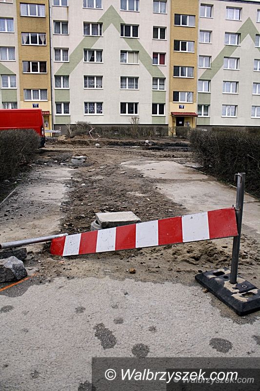Wałbrzych: Trwa remont ulicy Duracza