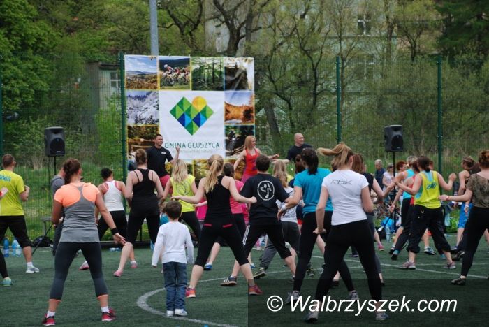 REGION, Głuszyca: „Pomoc dla Sary” z Głuszycy – charytatywny maraton zumby