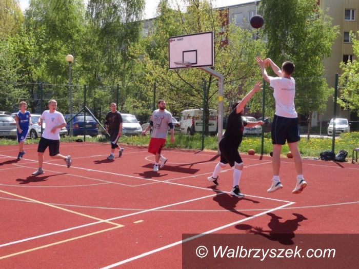 Wałbrzych: Turniej Koszykówki Ulicznej