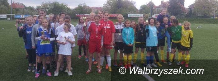 Wałbrzych: Dziewczęta grały w piłkę nożną