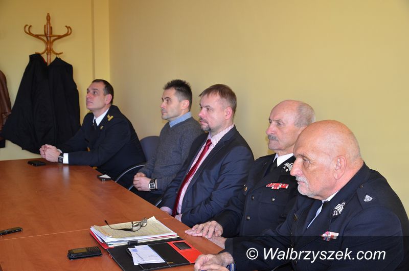 powiat wałbrzyski: Konferencja strażacko–samorządowa