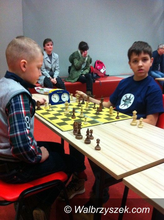 Wałbrzych: Szkolne szachy