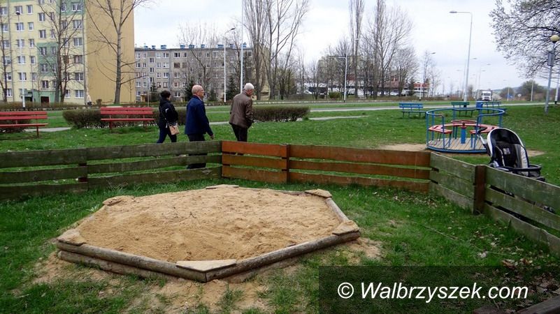 Wałbrzych: Wiosenny przegląd placów zabaw