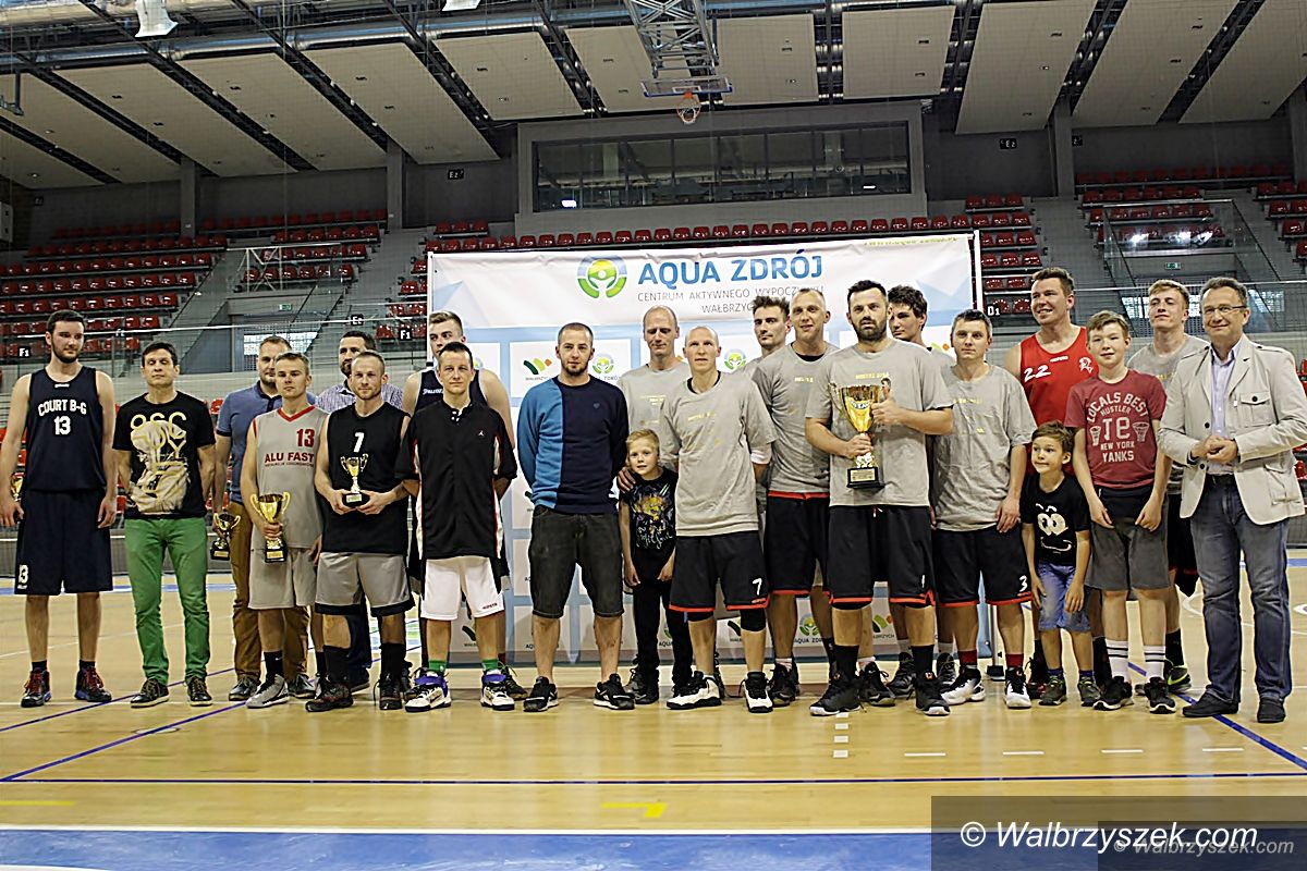 Wałbrzych: Za nami mecz gwiazd Wałbrzyskiej Amatorskiej Ligi Koszykówki