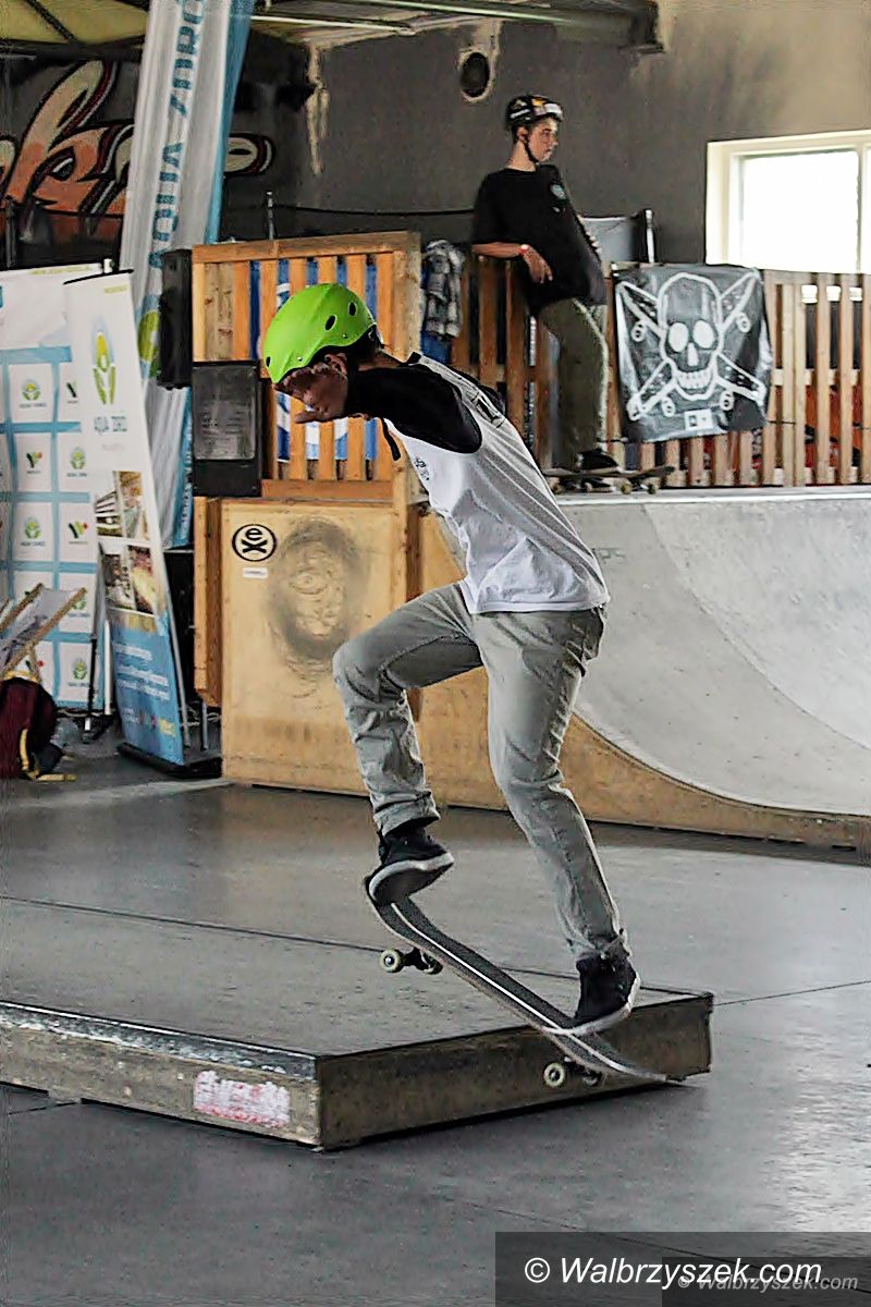 Wałbrzych: Zawody deskorolkowe w wałbrzyskim Skateparku