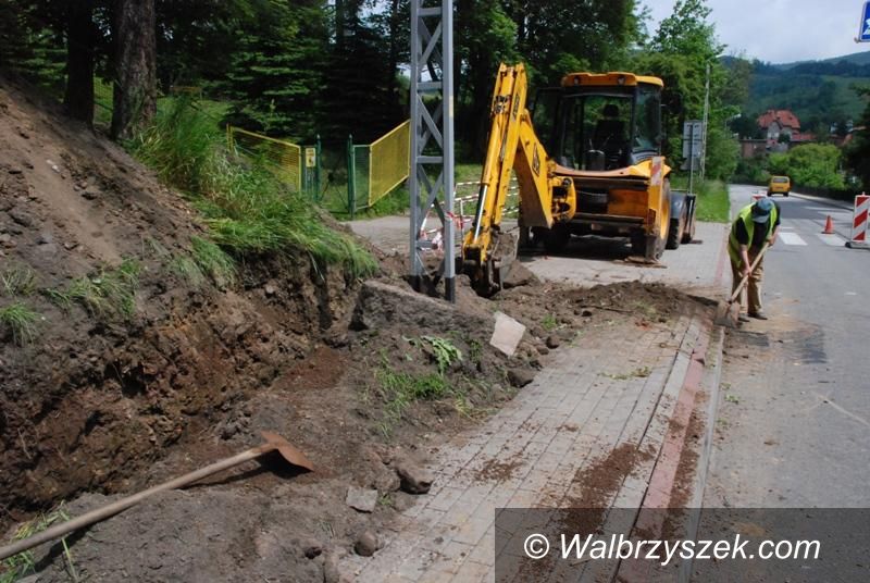 REGION, Głuszyca: Wiosenne remonty dróg w Głuszycy