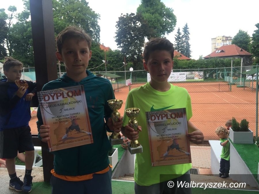 Szczawno Zdrój: Młodzi tenisiści w akcji
