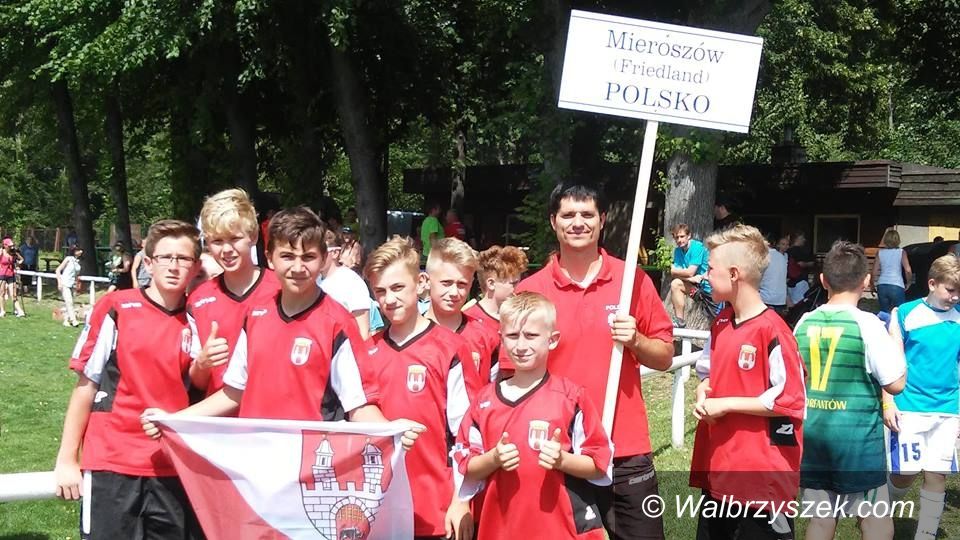 Mieroszów: Sukces młodych piłkarzy z Mieroszowa