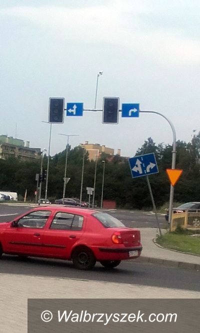 REGION, Szczawno-Zdrój: Niedziałające światła na skrzyżowaniu przy Tesco