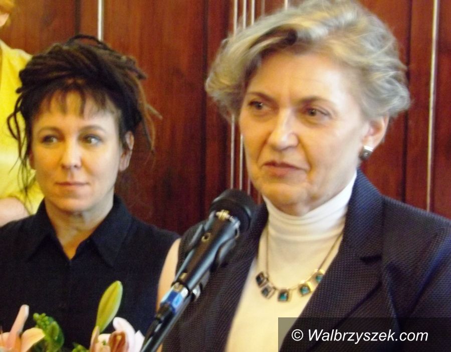 Wałbrzych: Olga Tokarczuk odebrała tytuł „Zasłużony dla Miasta Wałbrzycha”