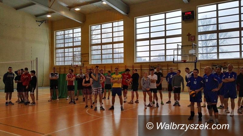 Głuszyca: Zimowy Turniej Siatkówki w Głuszycy