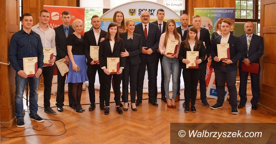 REGION: Nasi młodzi sportowcy w gronie nagrodzonych przez Marszałka