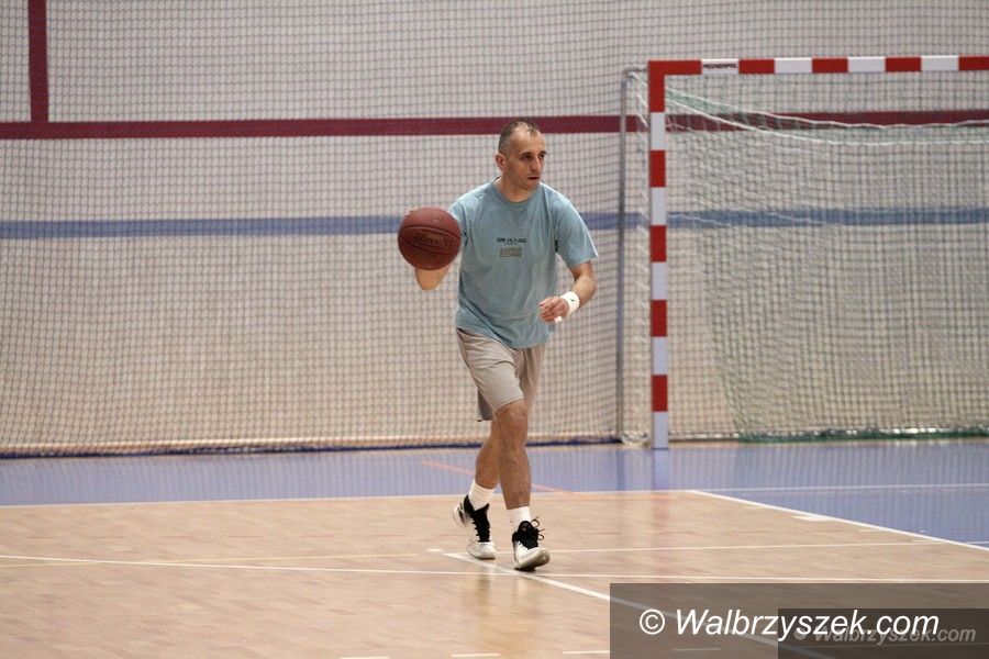 Wałbrzych: Basket Śródmieście mistrzem