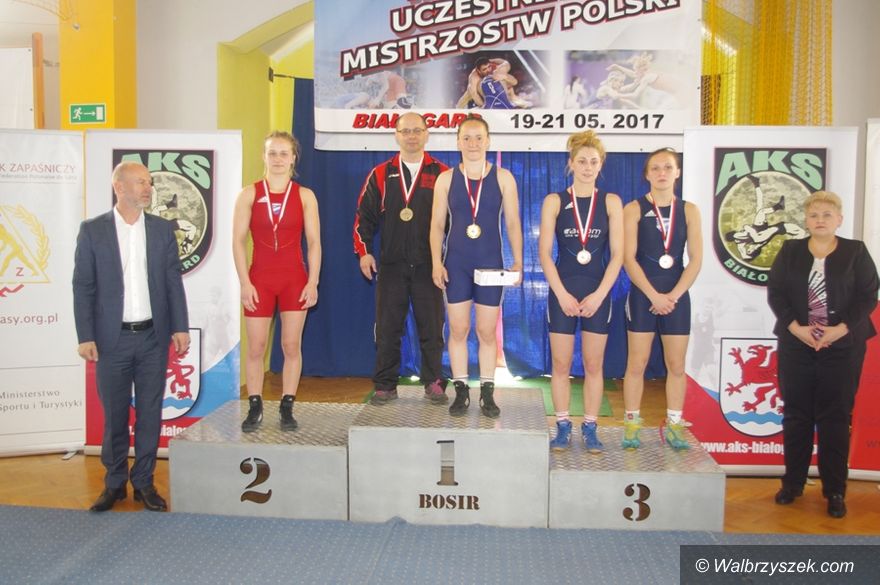 Wałbrzych: Julita Omilusik została Mistrzynią Polski seniorek w zapasach