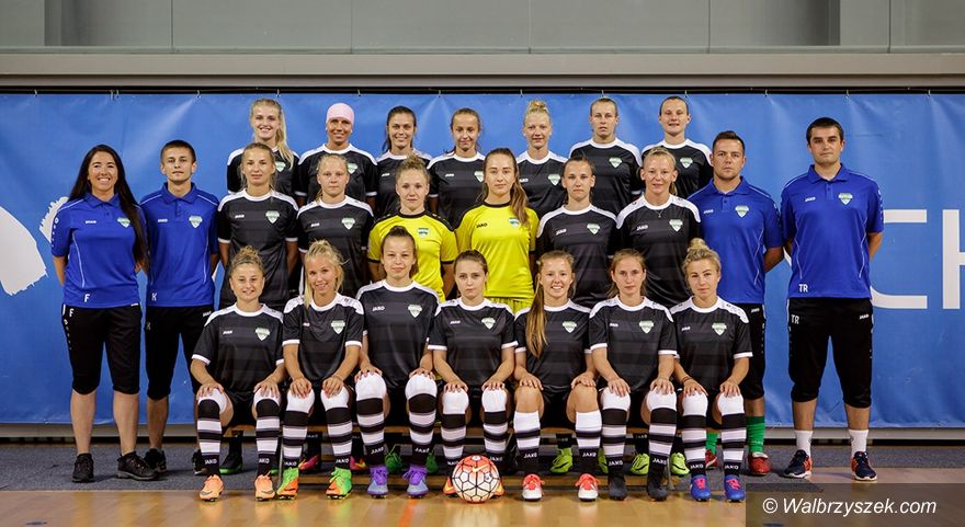 Szczecin: Ekstraliga piłkarska kobiet: AZS zaczął od wygranej