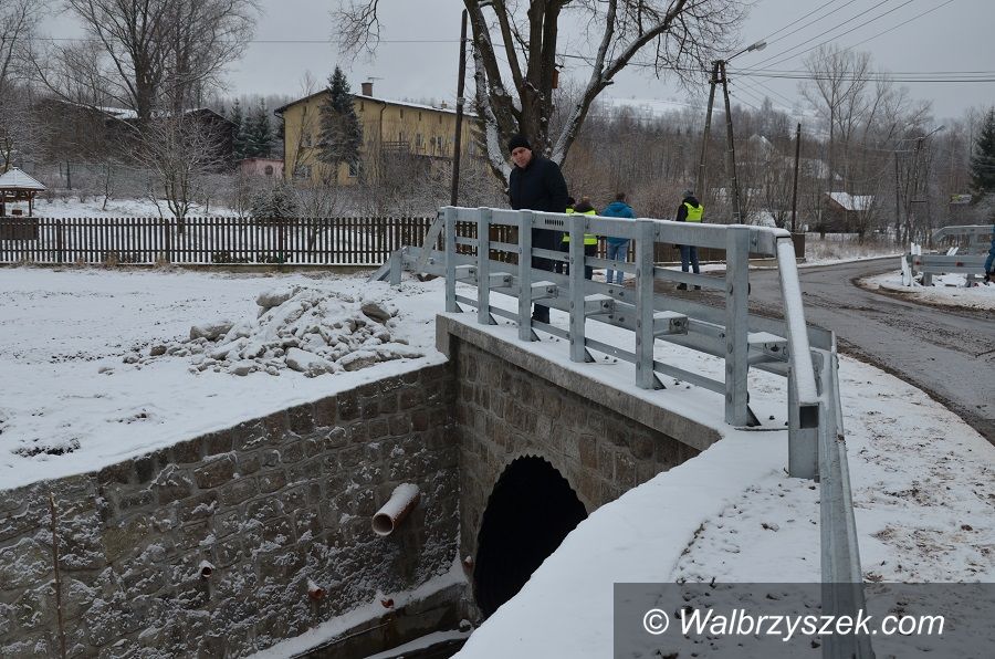 REGION, Sierpnica: Mieszkańcy Sierpnicy w Nowy Rok z nowym mostem
