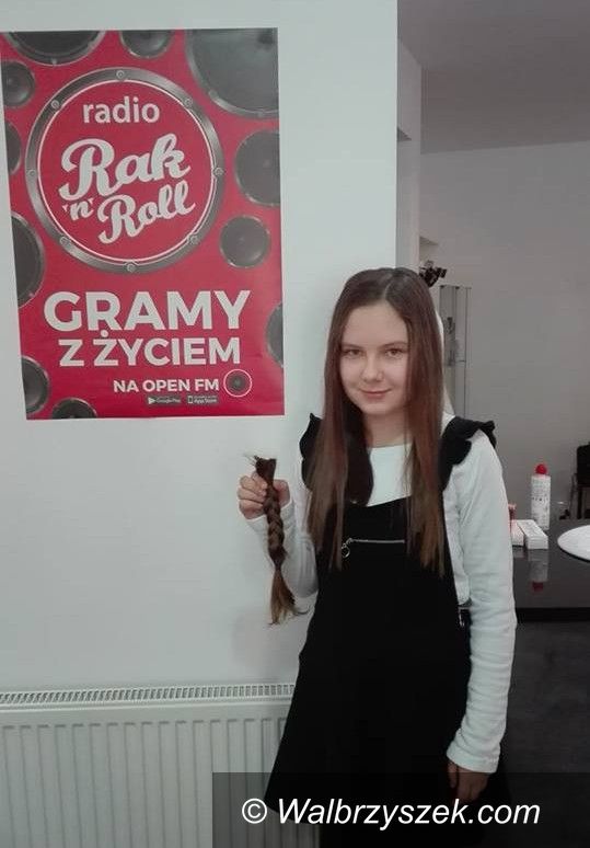 REGION, Boguszów-Gorce: Oddała włosy dla Fundacji Rak'n'Roll Wygraj Życie