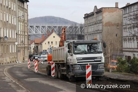 Wałbrzych: Remont ulicy Niepodległości zostanie wykonany z lokalnych kruszyw