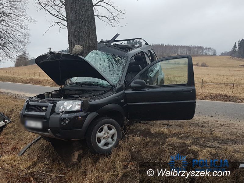 Wałbrzych/powiat wałbrzyski: Dwa poważne wypadki samochodowe wydarzyły się podczas świąt