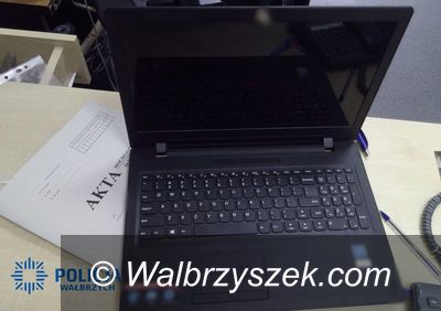 Wałbrzych: Policjanci drugiego komisariatu odzyskali skradzionego laptopa