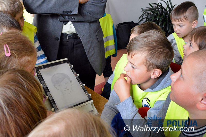 Wałbrzych: Przedszkolaki odwiedziły Komendę Miejską Policji w Wałbrzychu