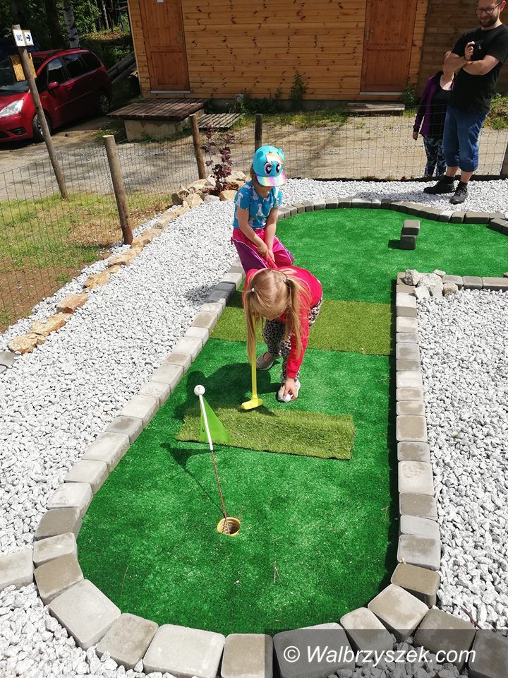 REGION, Stare Bogaczowice: Stare Bogaczowice mają pole do mini golfa