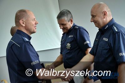Wałbrzych: Dwóch policjantów odchodzi na zasłużoną emeryturę