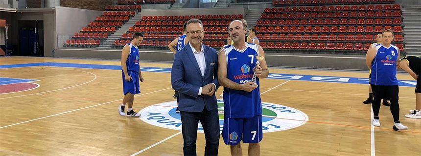 Wałbrzych: Wystartował kolejny sezon Wałbrzyskiej Amatorskiej Ligi Koszykówki