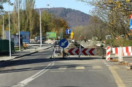 powiat wałbrzyski: Mieszkańcy Starych Bogaczowic, Witkowa i Mieroszowa będą mieli nowe chodniki