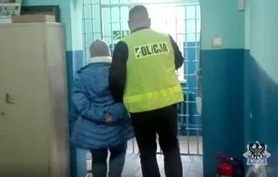 Wałbrzych: Policjanci piątego komisariatu rozwiązali sprawę oszustwa