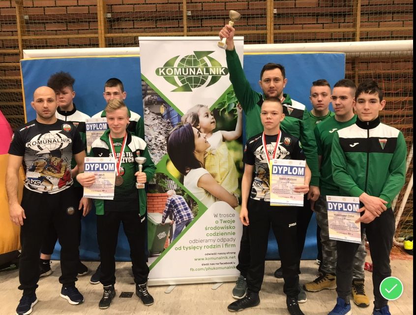 Wałbrzych: Mateusz Ropiak zdobywa Puchar Polski juniorów młodszych w zapasach