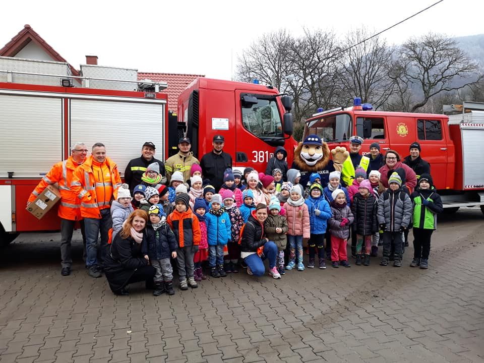 REGION, Sokołowsko: Dzieci z Sokołowska spotkały się z służbami mundurowymi