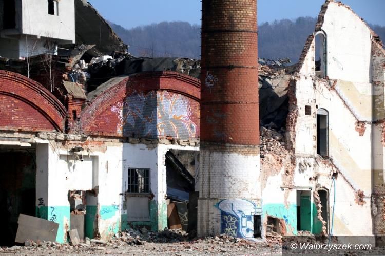 Wałbrzych: Kto powinien zabezpieczyć ruiny po Fabryce Porcelany Wałbrzych?