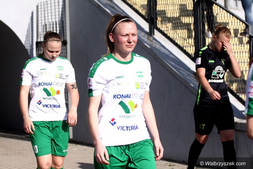 Wałbrzych: Ekstraliga piłkarska kobiet: Remis z mistrzyniami