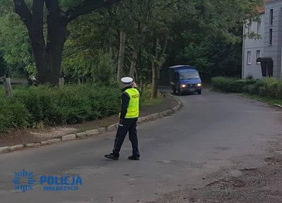 Wałbrzych/powiat wałbrzyski: Czwartkowe działania policjantów ruchu drogowego z jednym kierującym znajdującym się pod wpływem alkoholu