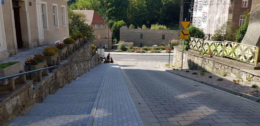 REGION, Jedlina-Zdrój: Wyremontowane chodniki