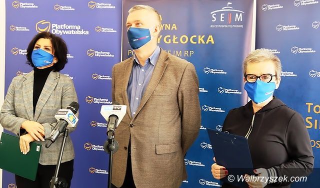 Wałbrzych: Tomasz Siemoniak odpowiada